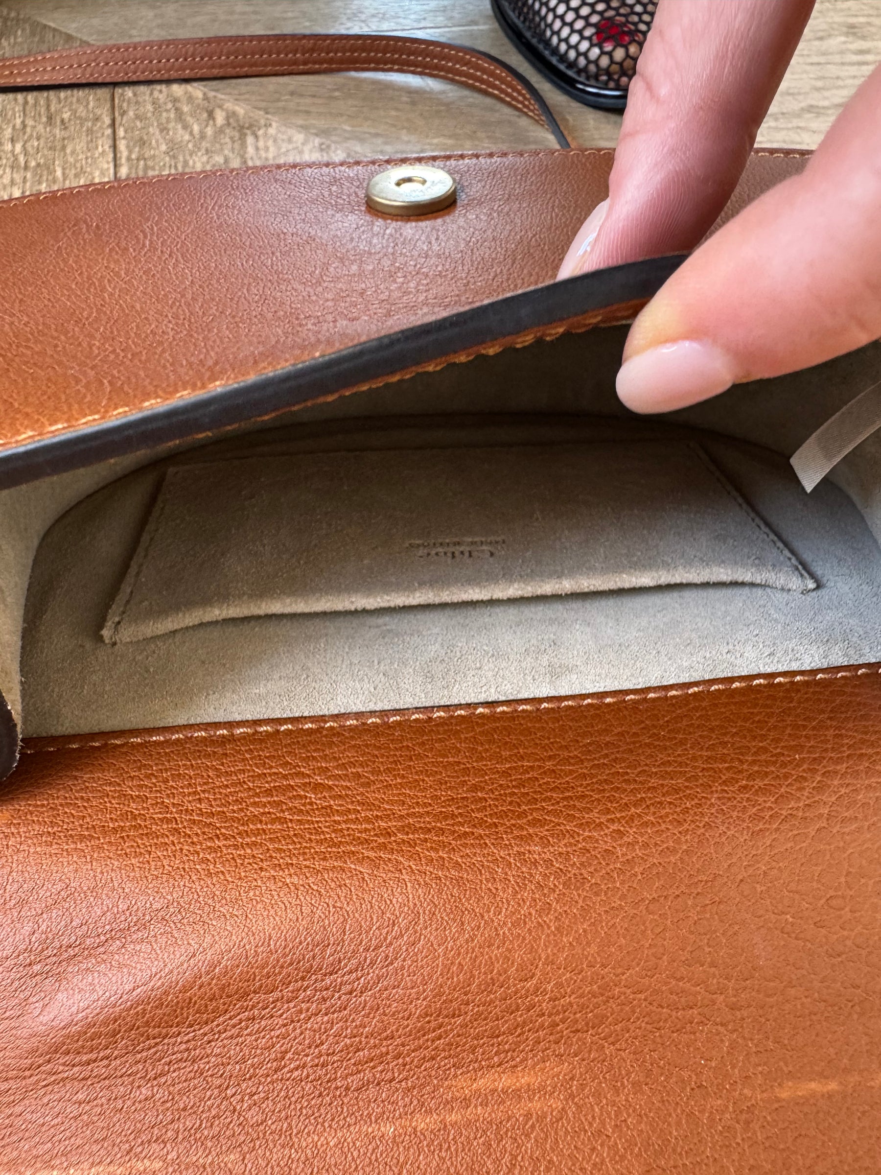 Chloé Tan Leather and Suede Nile Bracelet Bag