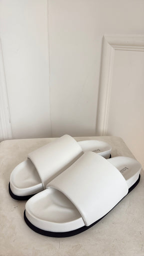 bassike White Leather Padded Slides, 40