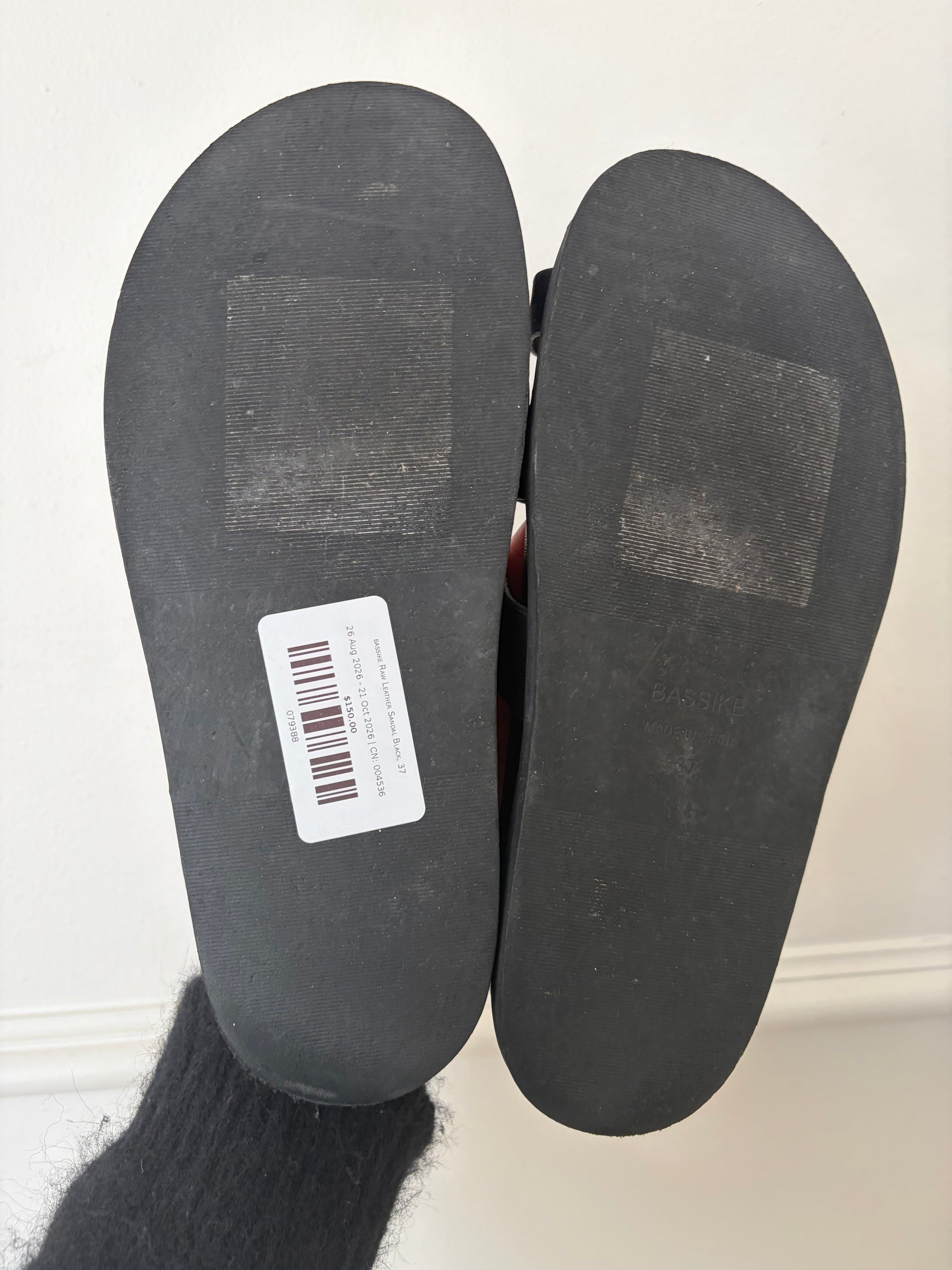 bassike Raw Leather Sandal Black, 37