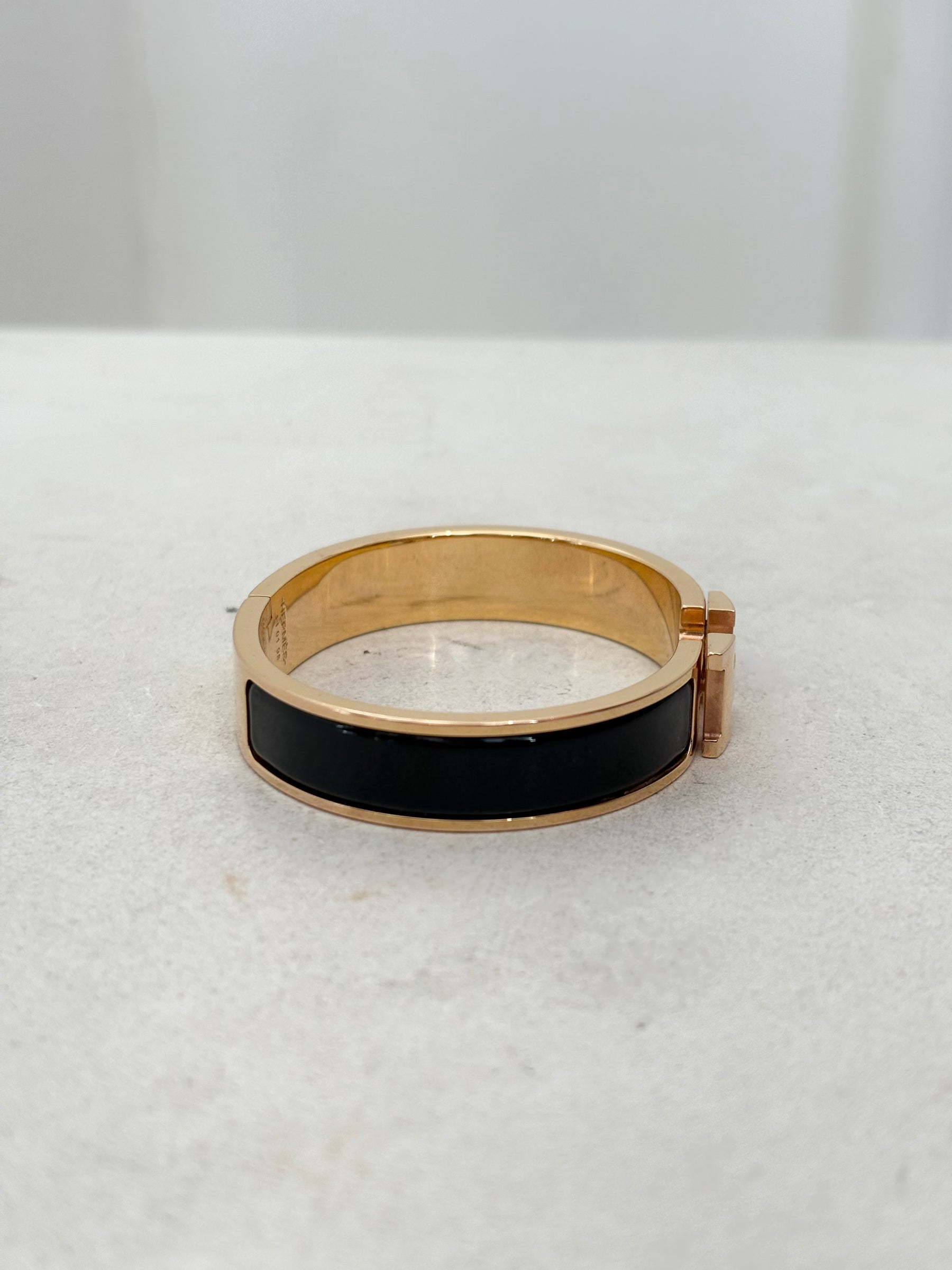 Hermès Click H Bracelet Rose Gold And Black, PM