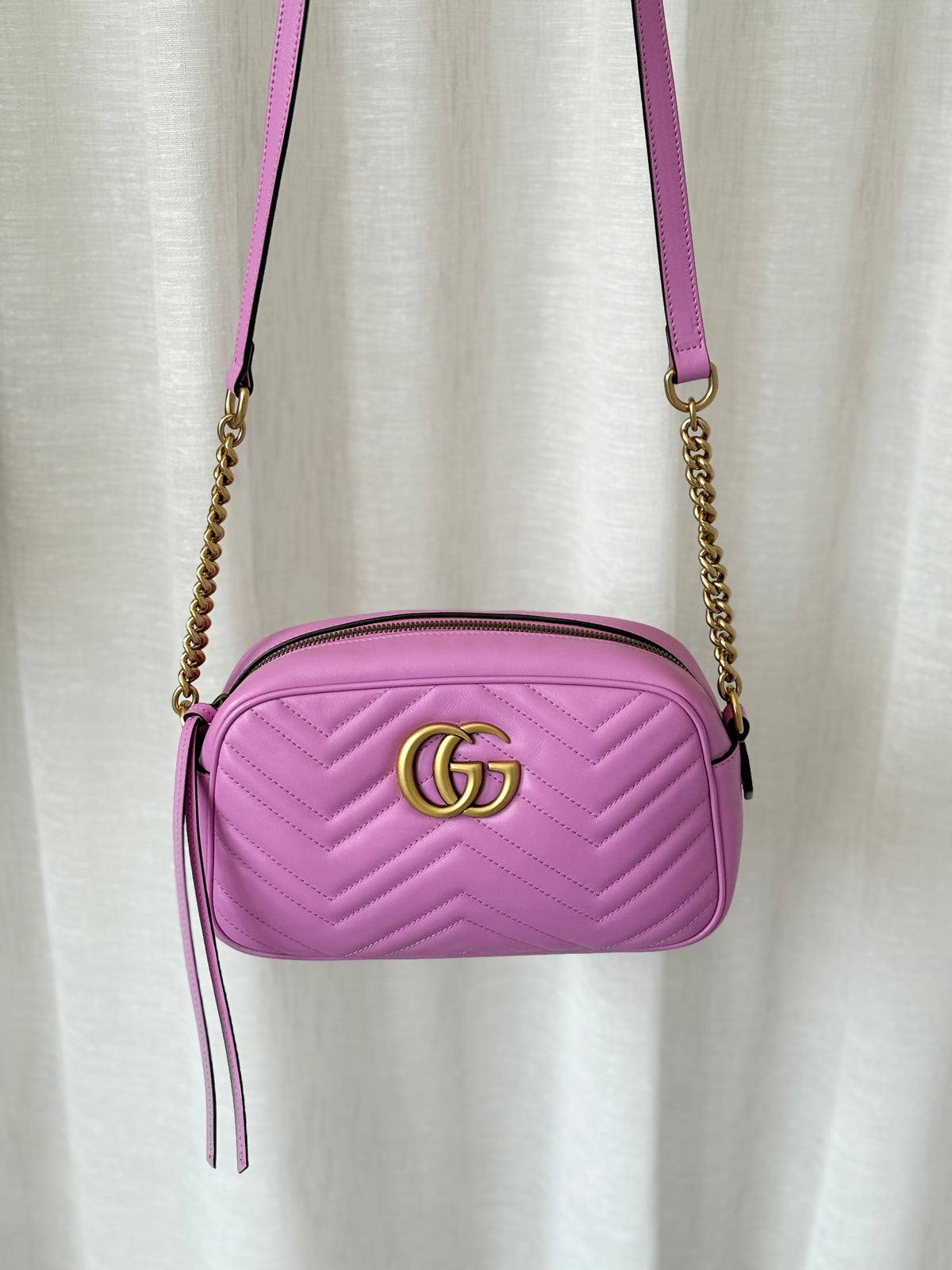 Gucci Mauve Quilted Leather Marmont Small Camera Bag