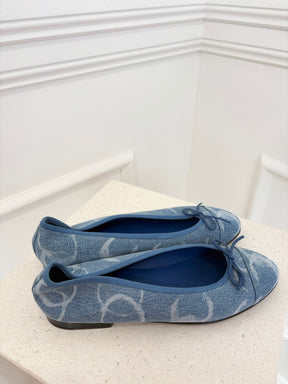 Chanel Blue Denim CC Logo Ballerinas, 39