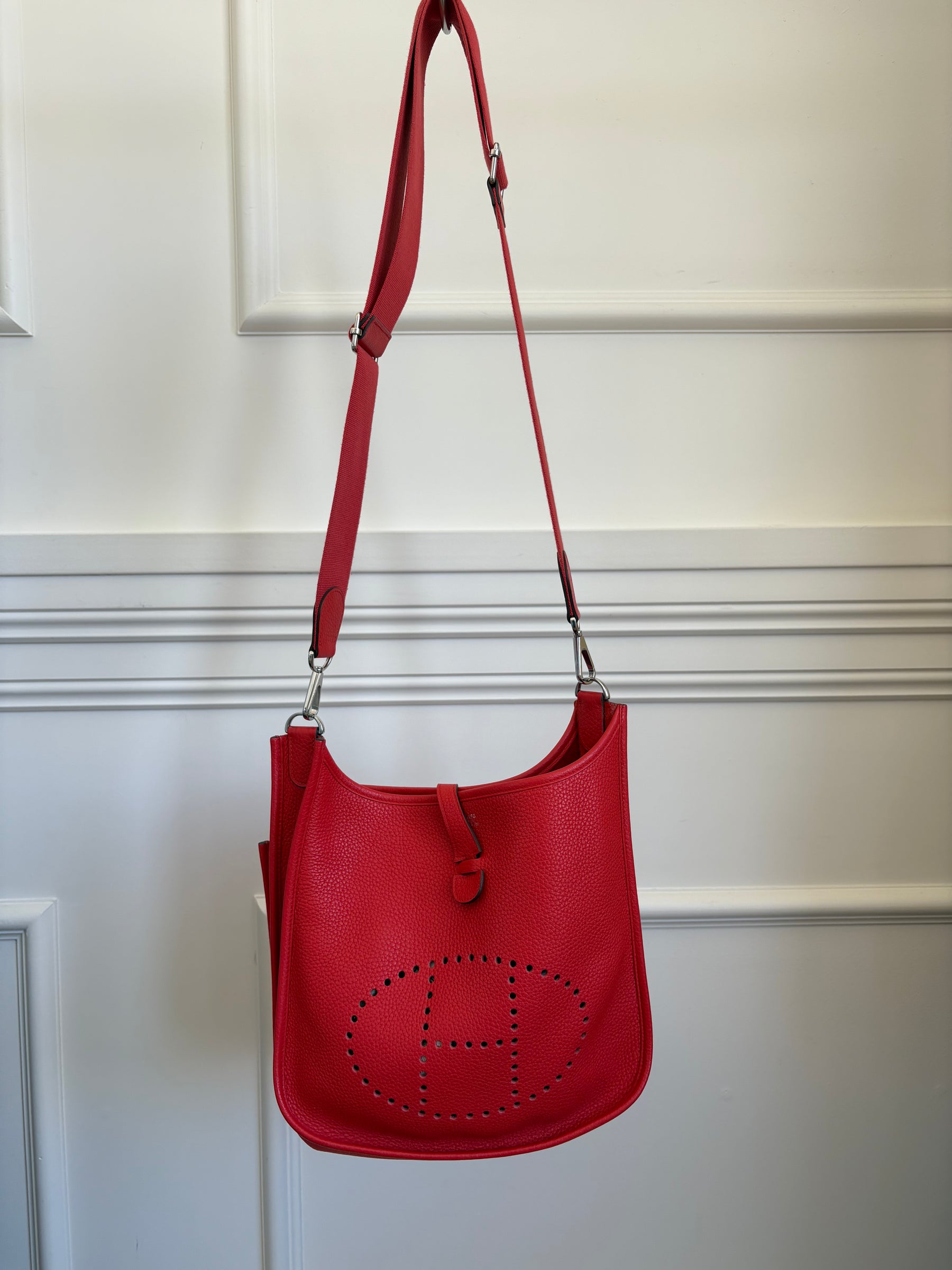 Hermès Red Evelyn PM in Clemence Leather