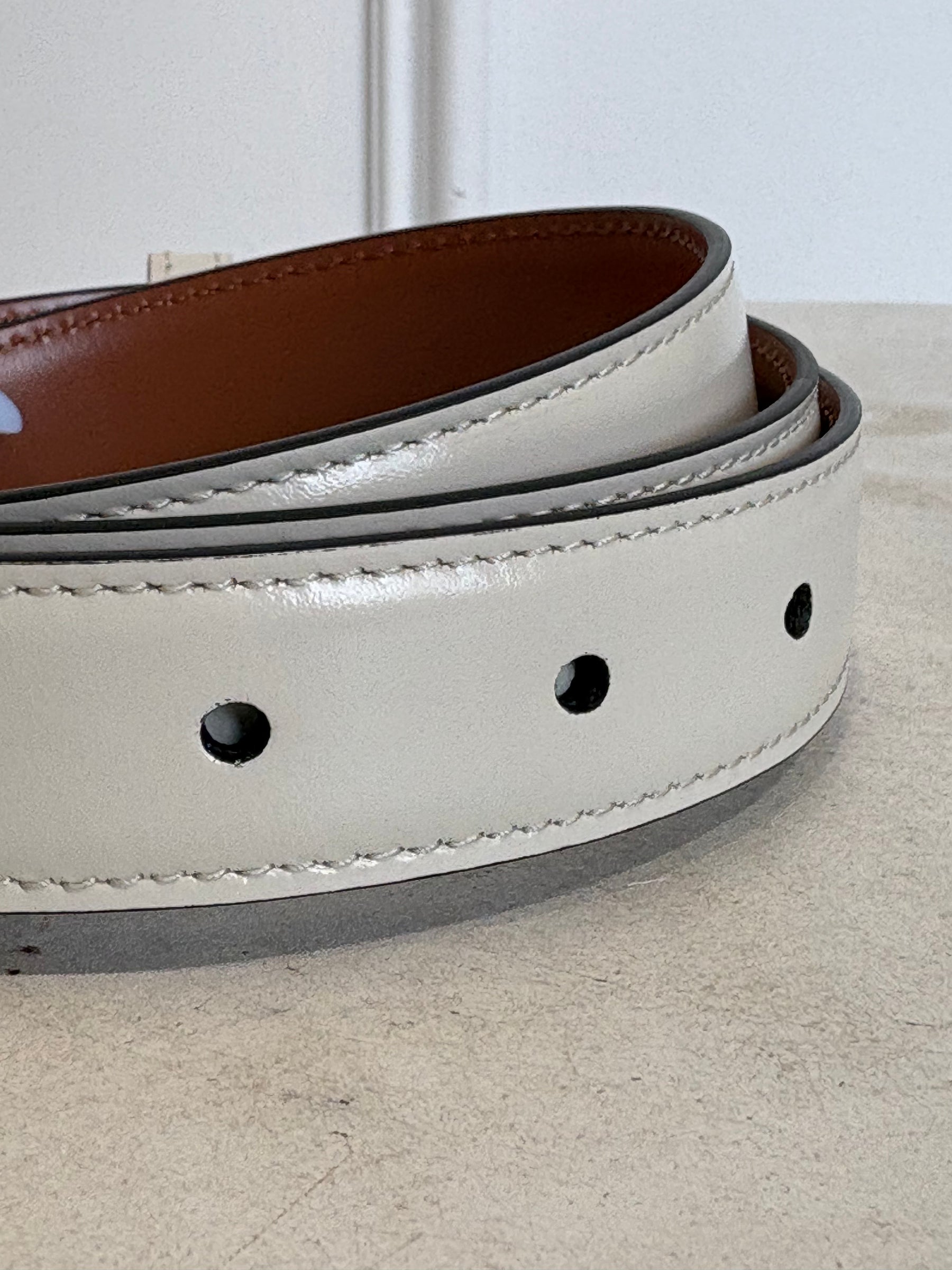 Celine Tan and White Reversible Leather Triomphe Belt, 80