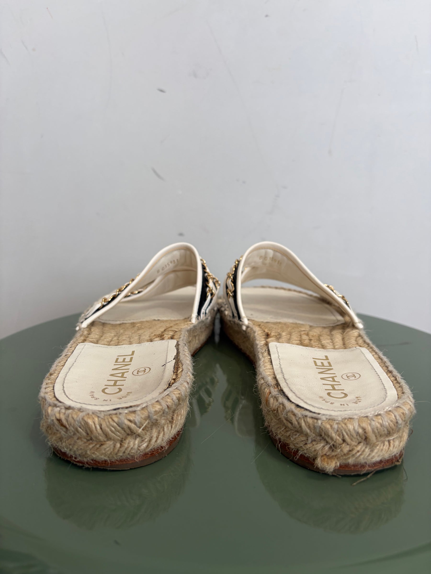 Chanel Black and White Leather Chain Espadrille Slides, 39 C
