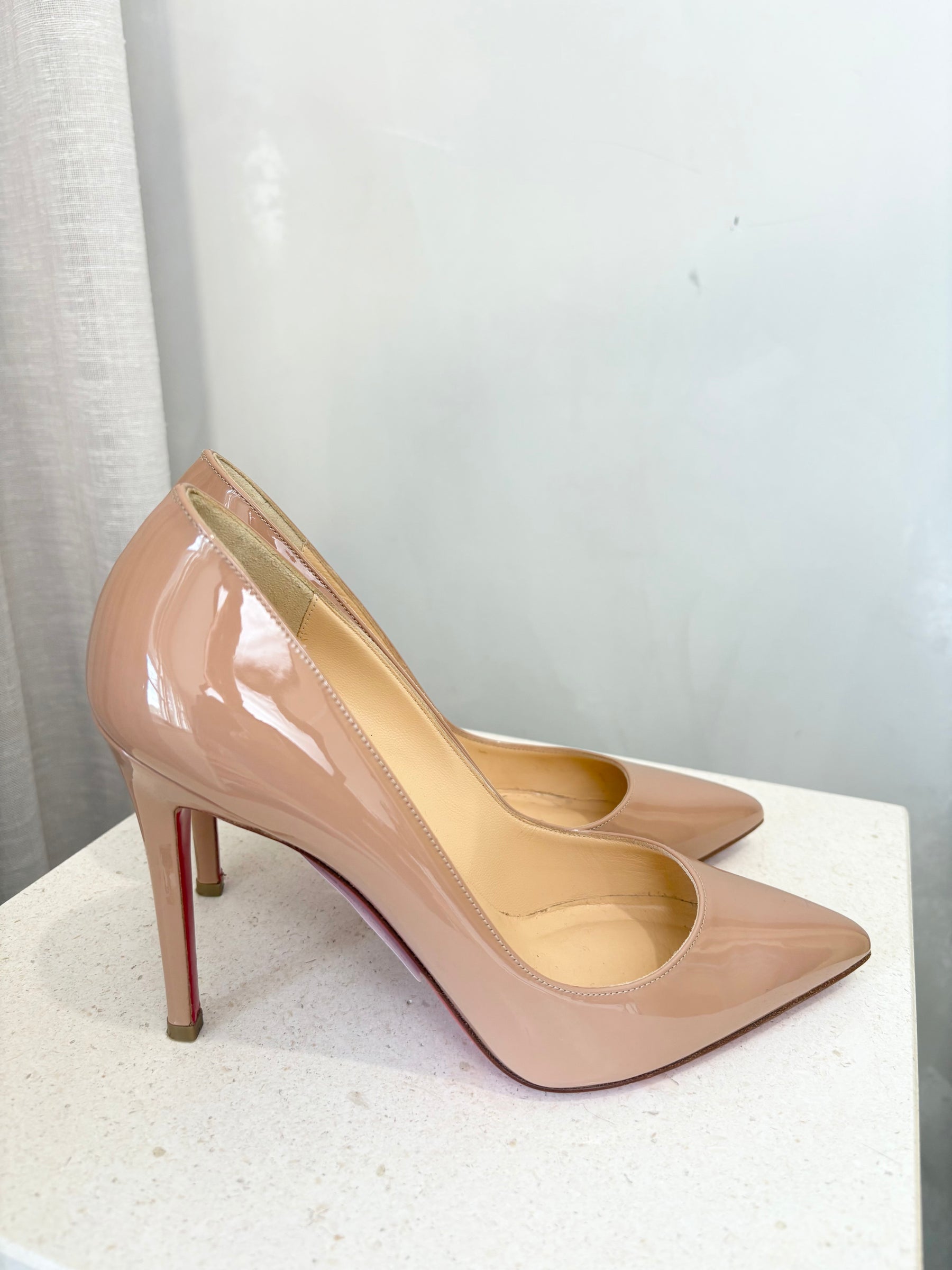 Christian Louboutin Pigalle 100 Patent Beige, 38