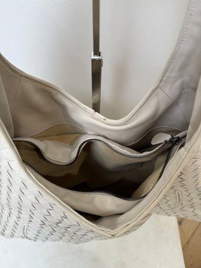 Bottega Veneta White Intrecciato Leather Hobo Shoulder Bag