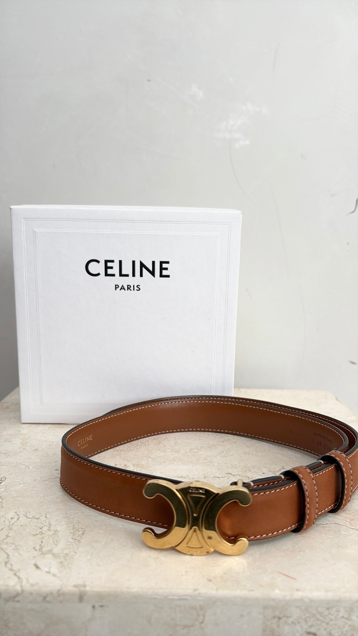 Celine Triomphe Tan Belt Gold HW, 70
