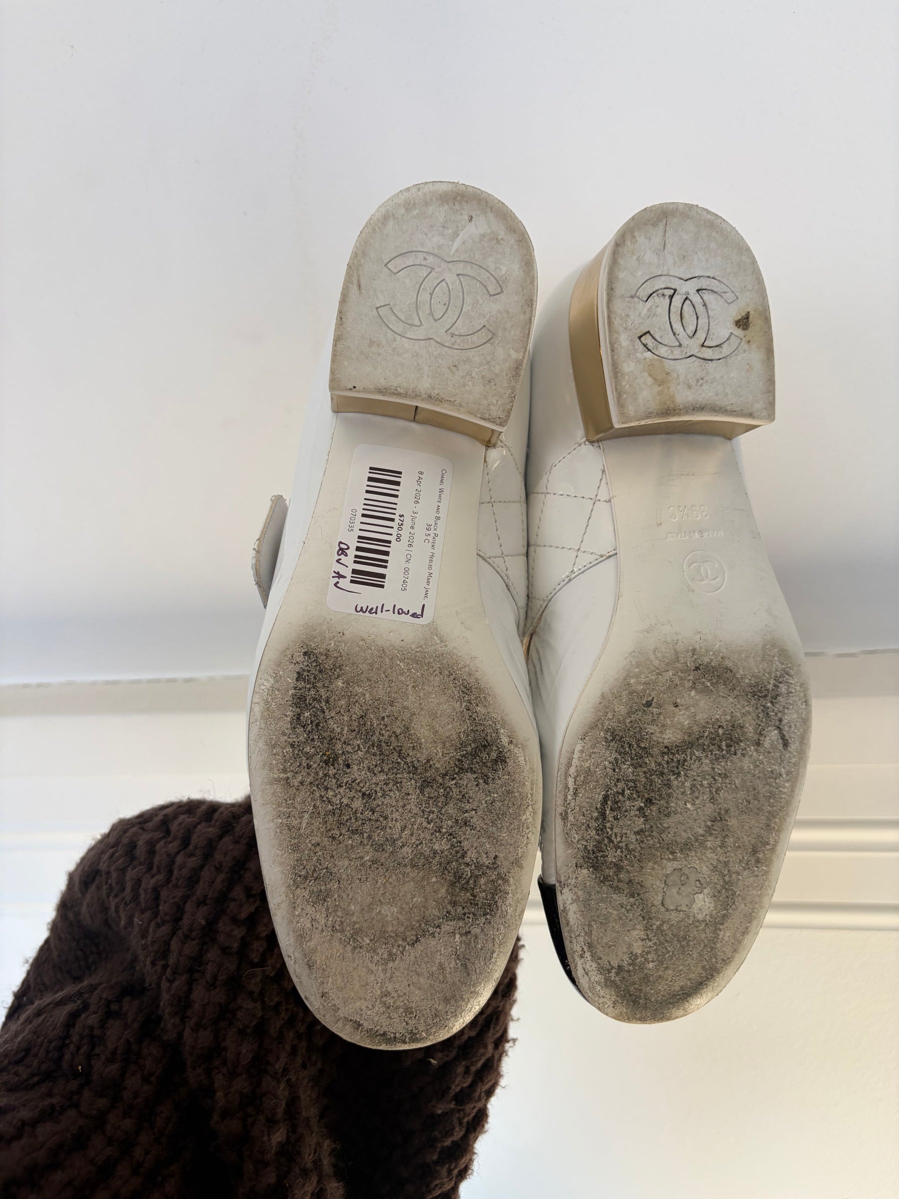 Chanel White and Black Patent Heeled Mary Jane, 39.5 C