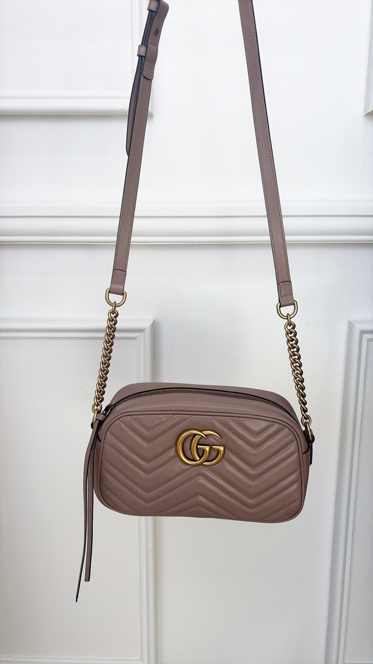 Gucci Beige Quilted Leather Marmont Camera Bag