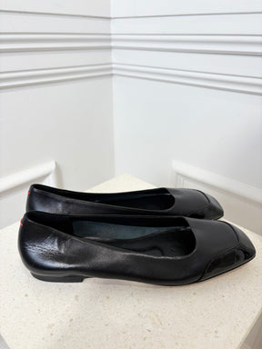Aeyde Black Ballet Flats, 38