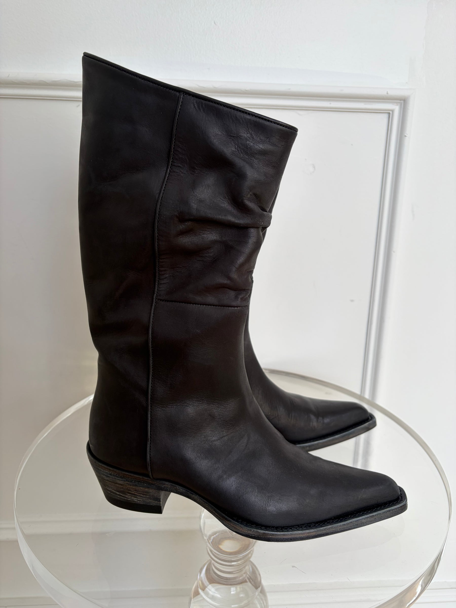 Khaite Clive Boot In Black, 39