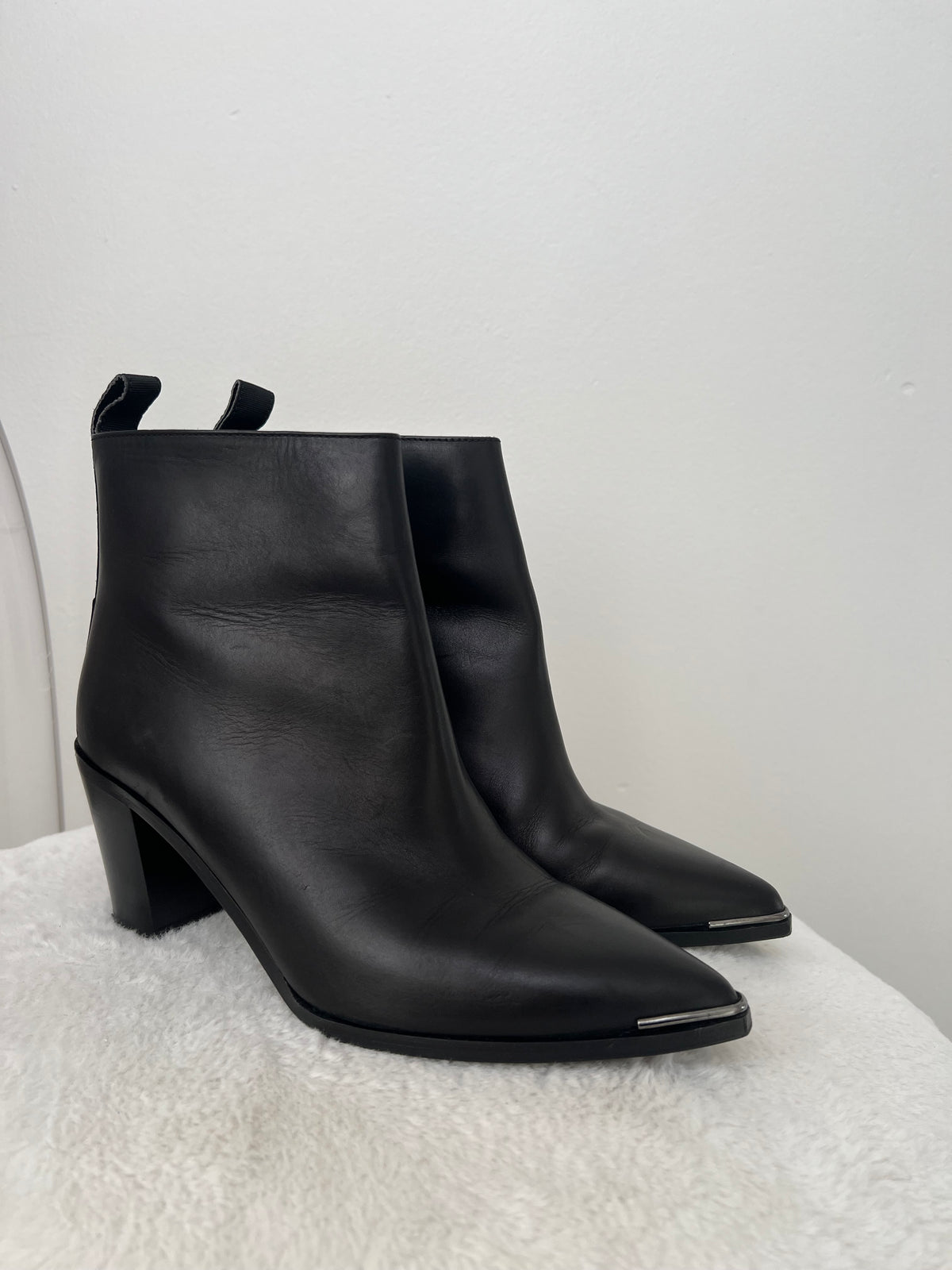 Acne Black Leather Pointed Ankle Boots, 38