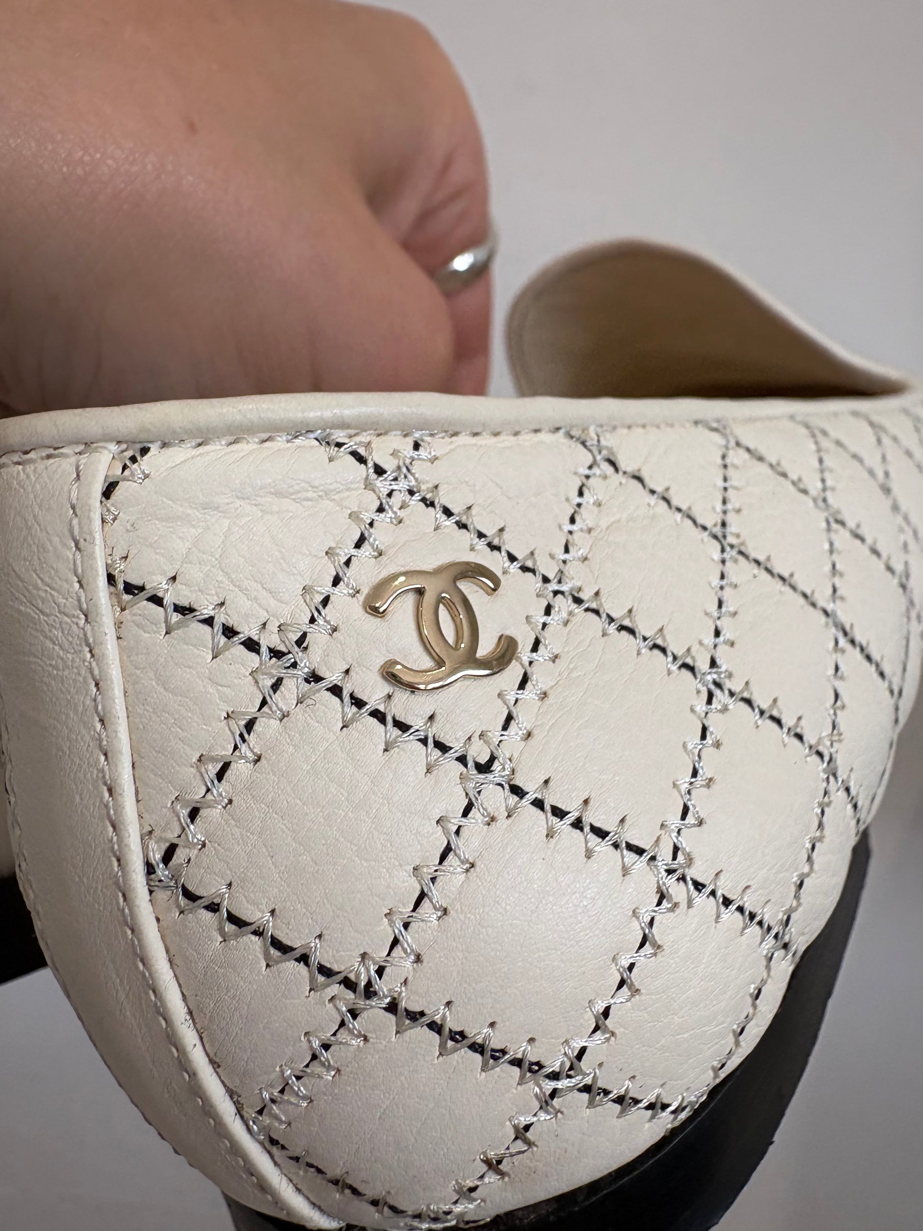 Chanel Cream And Black Quilted Leather Loafer, 39C