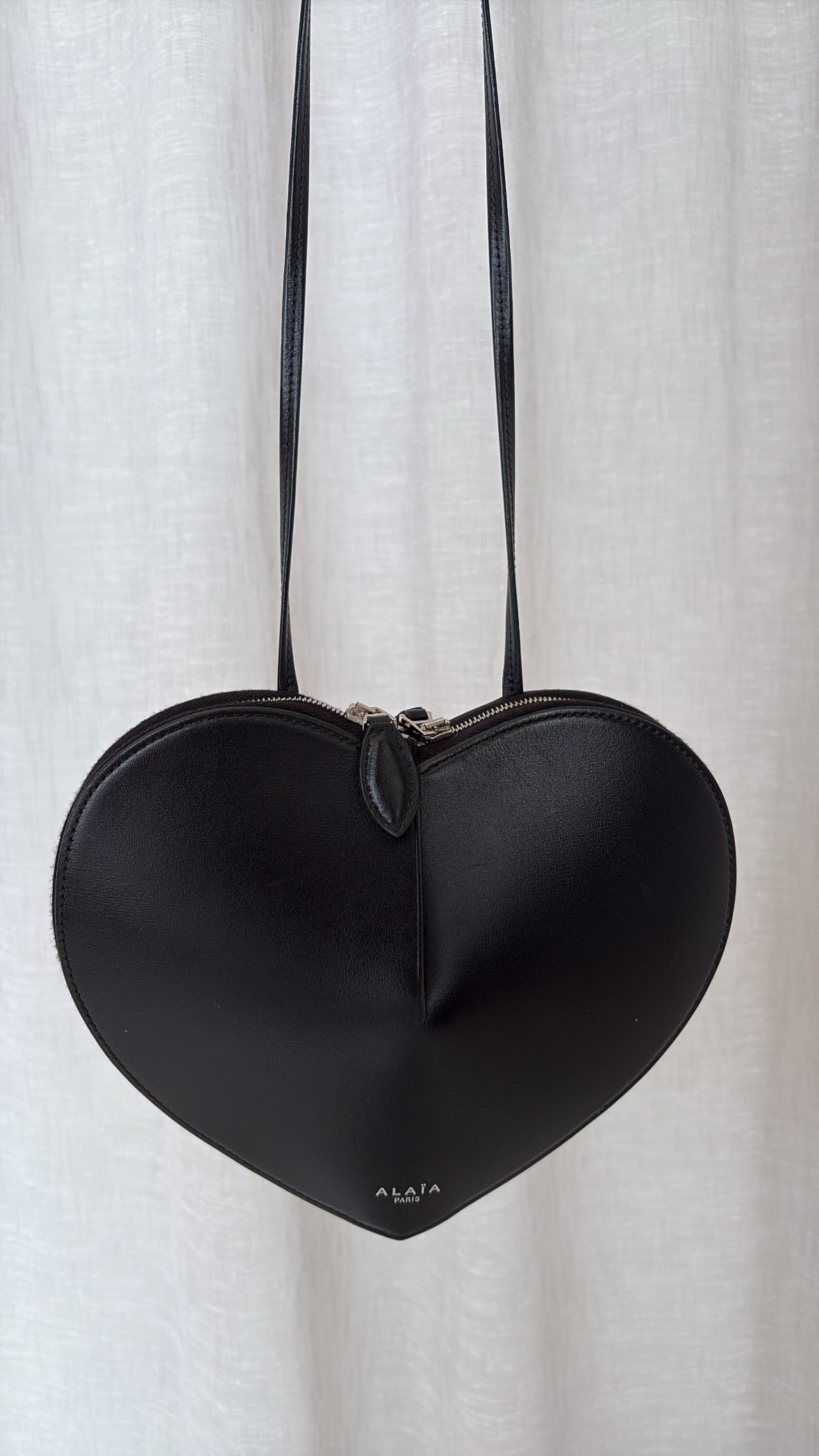 Alaïa Black Leather Le Coeur Shoulder bag