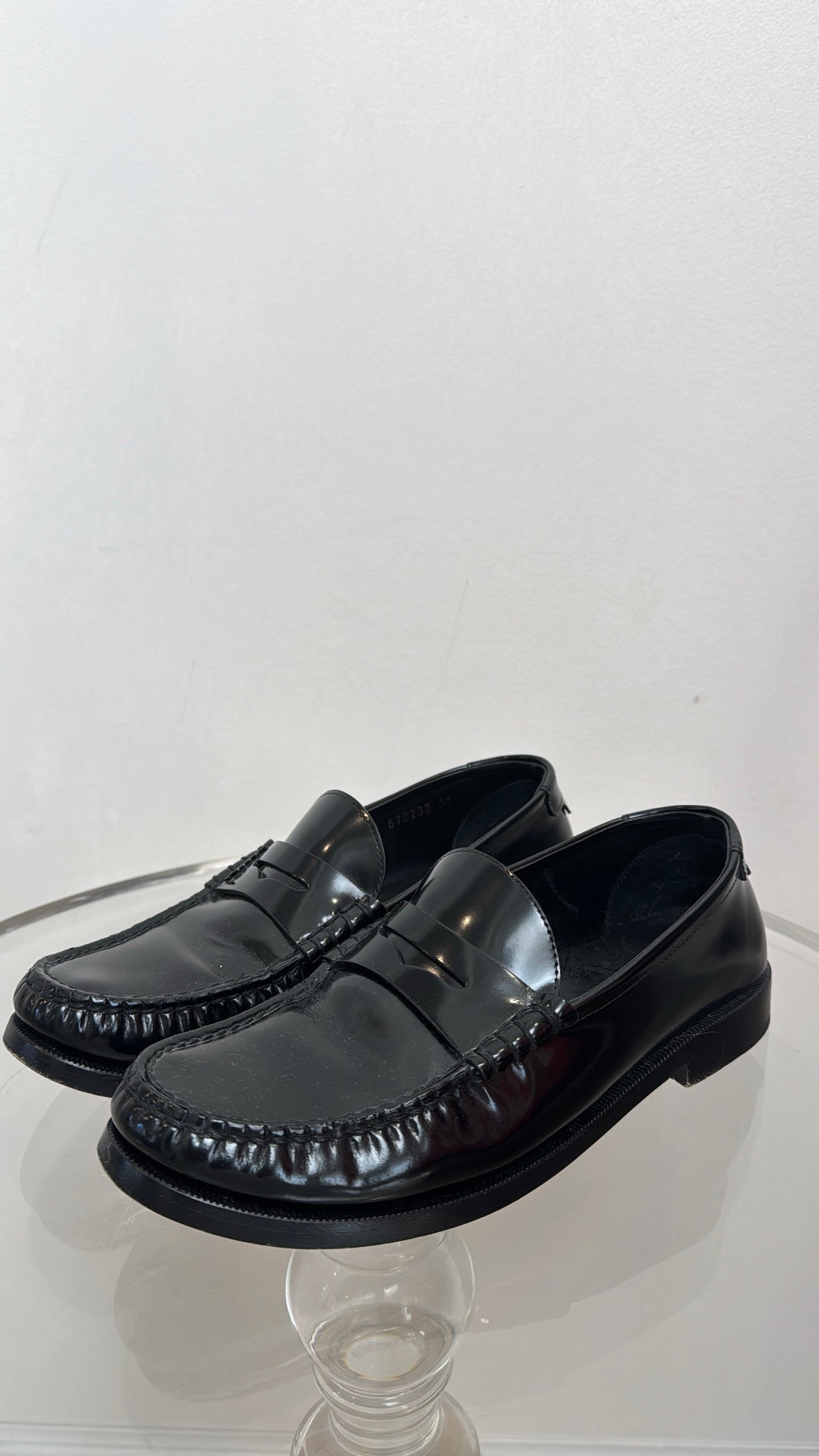 Saint Laurent Black Leather Le Loafer, 38