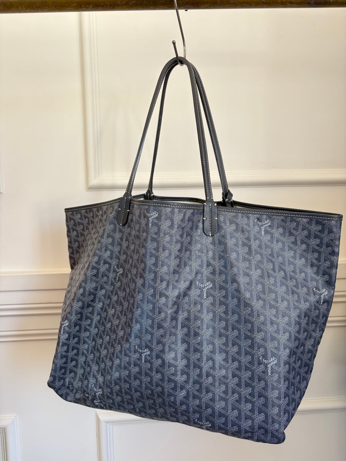 Goyard Saint Louis Tote Bag In Grey