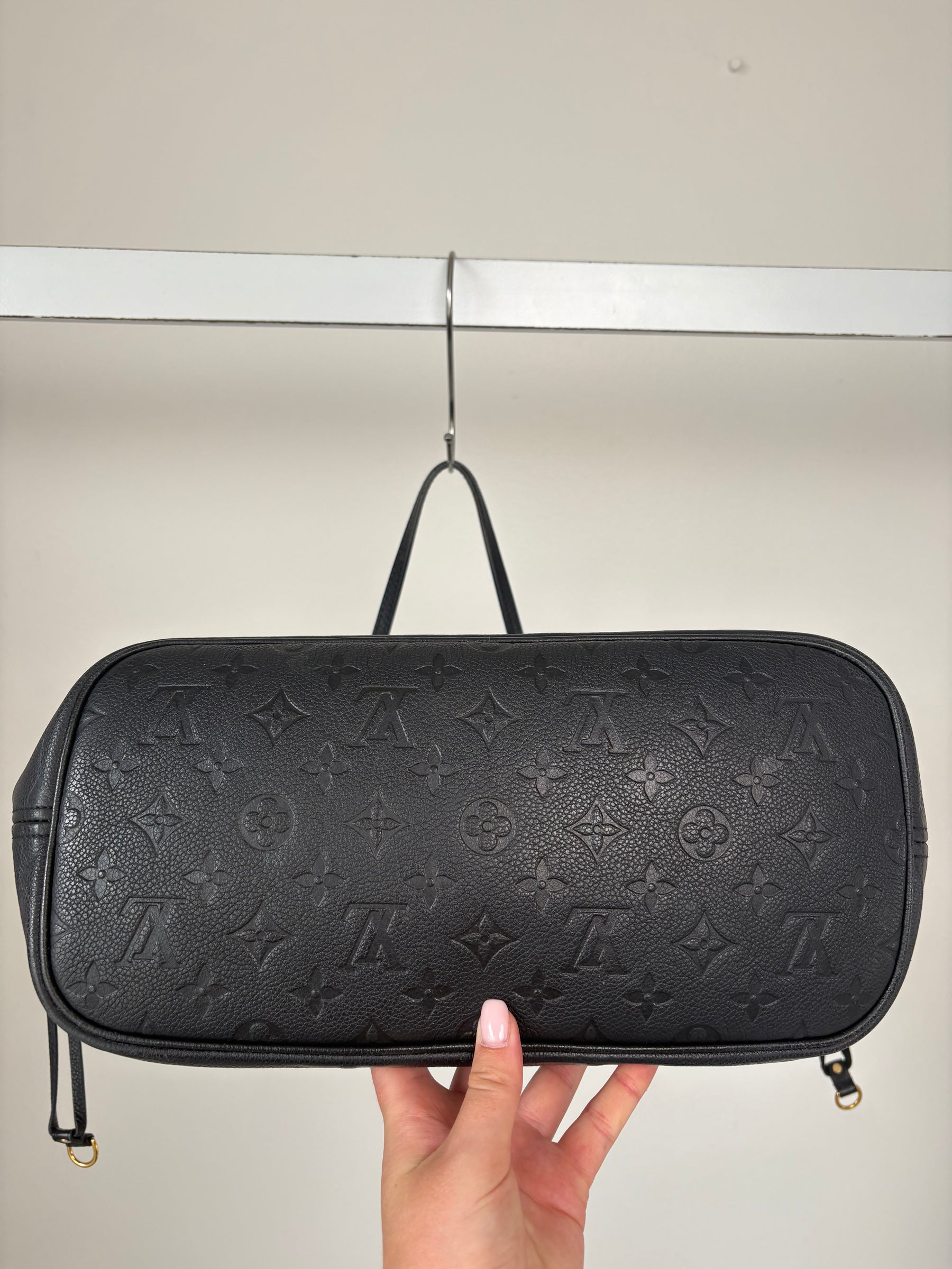 Louis Vuitton Neverfull Empreinte Leather MM Black