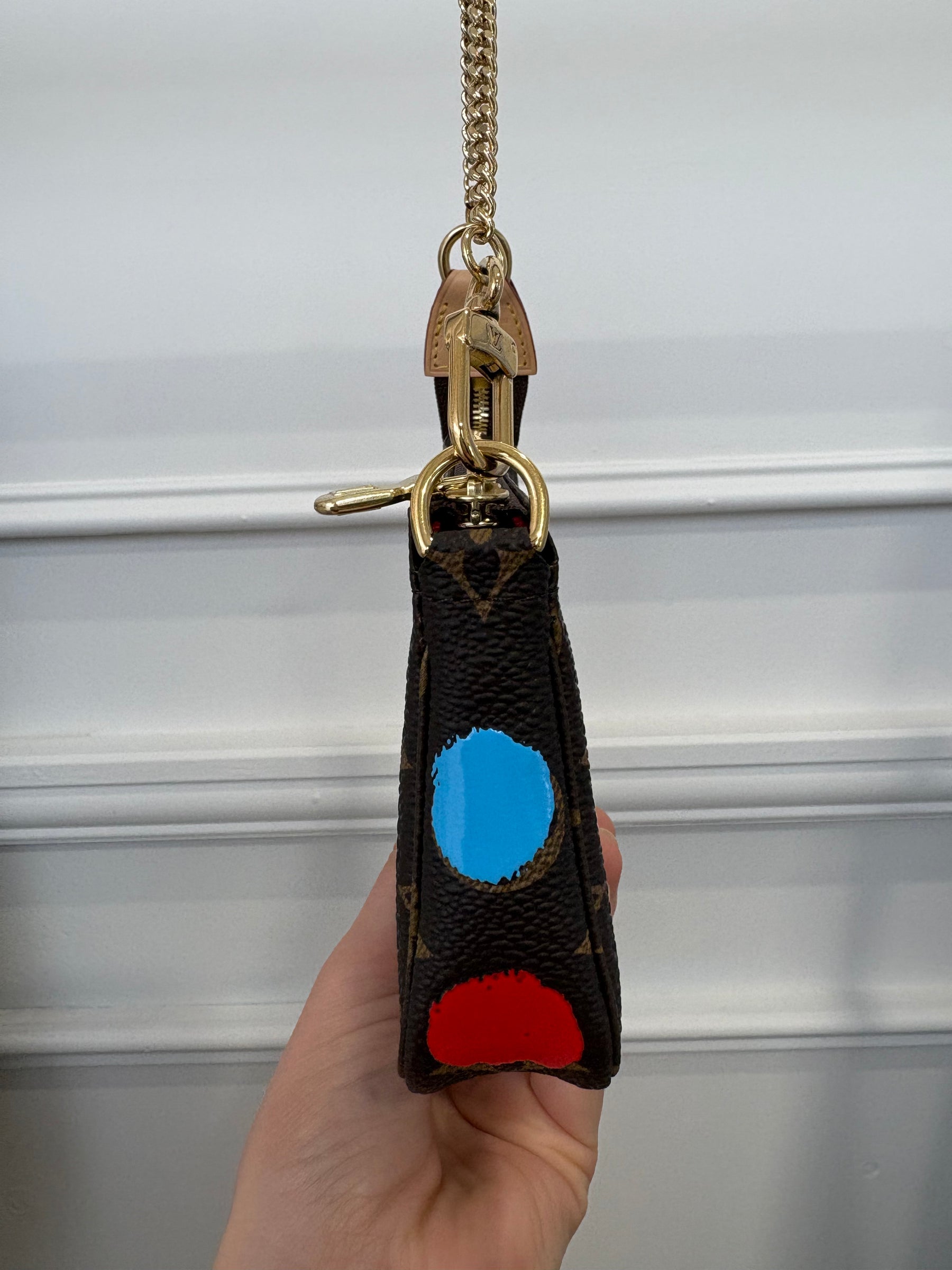 Louis Vuitton x Yayoi Kusama Spotted Mini Pochette