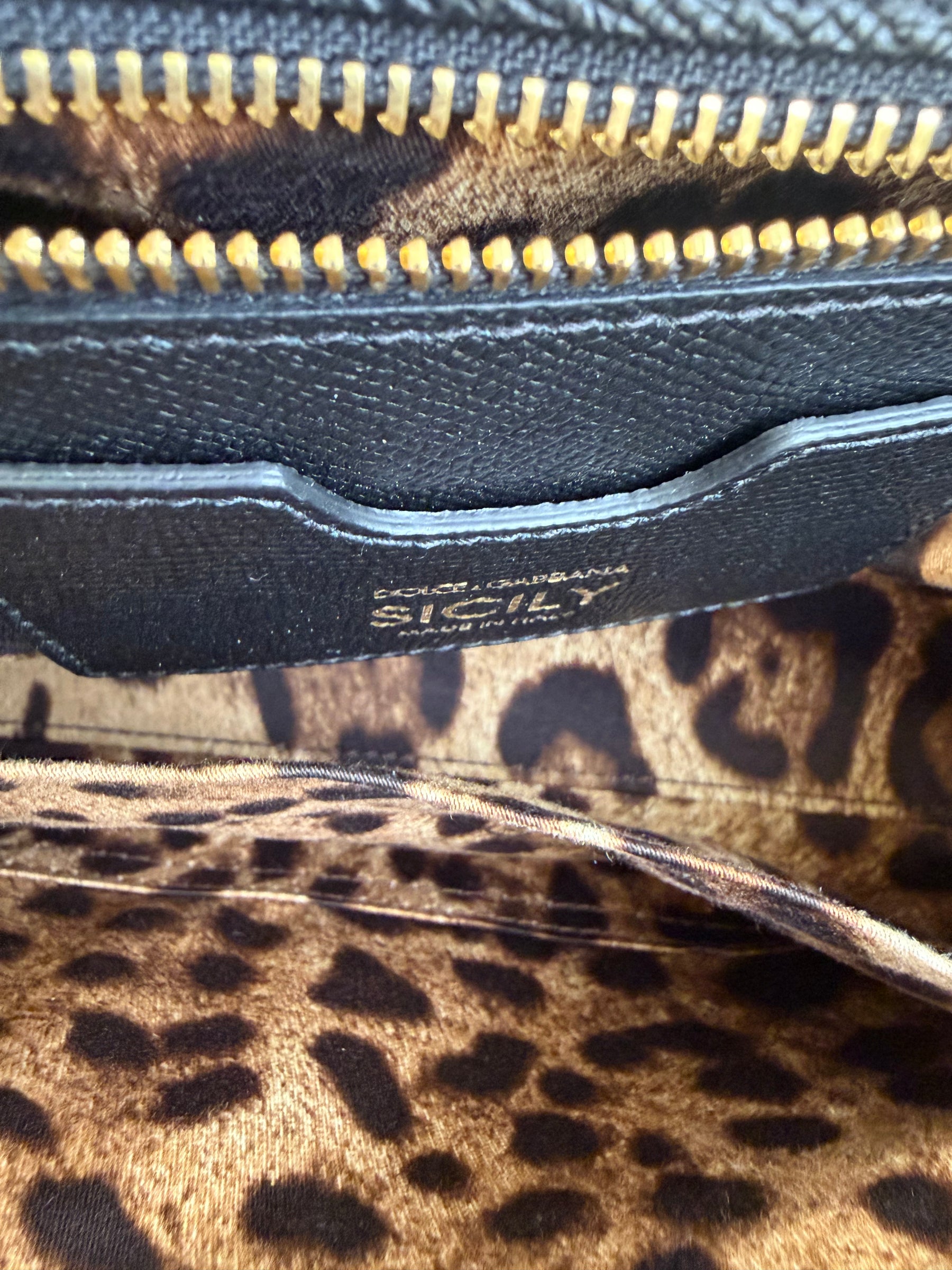 Dolce Gabanna Sicily Bag With Scarf