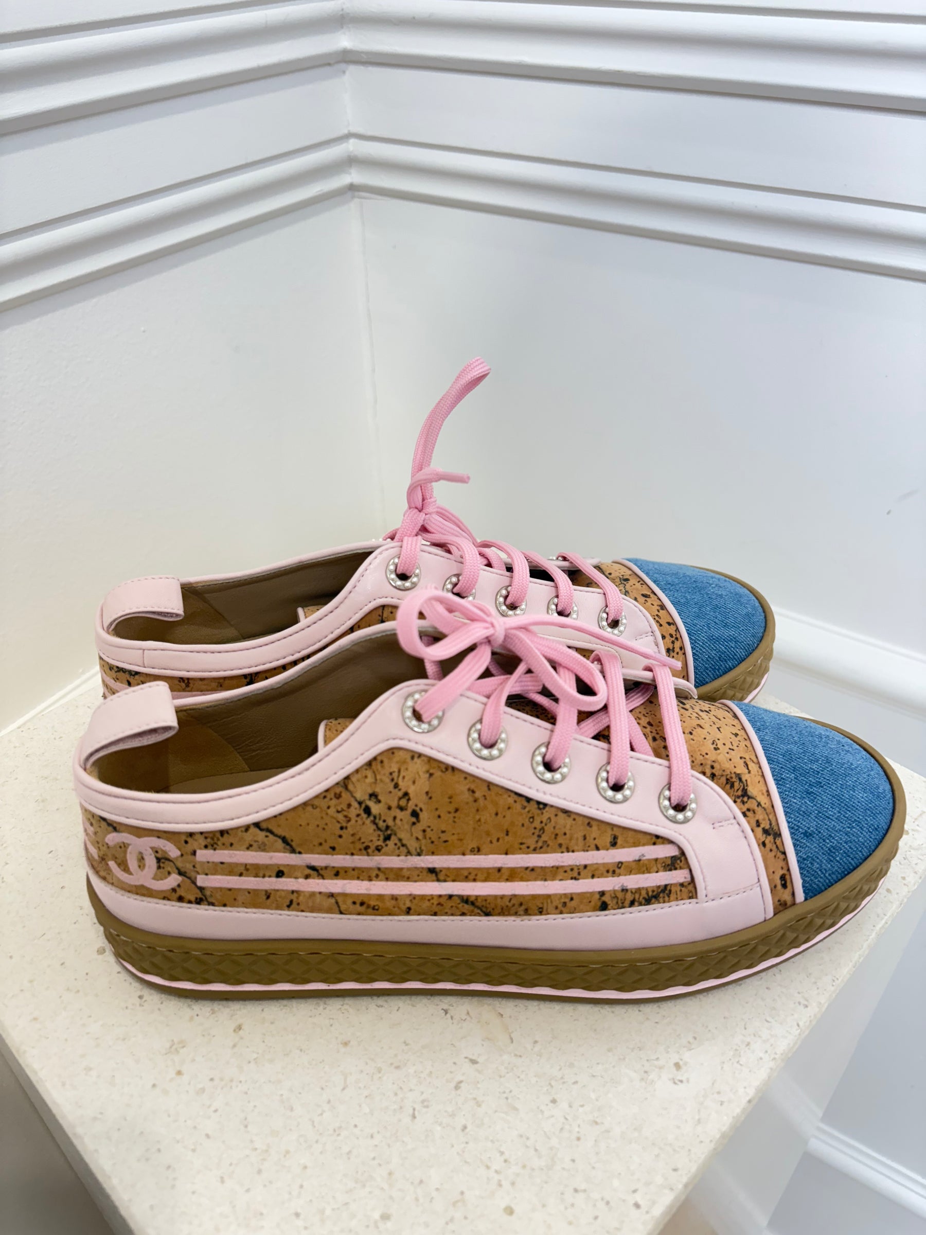 Chanel Cork Denim And Pink Leather Lace Up Flats, 39.5
