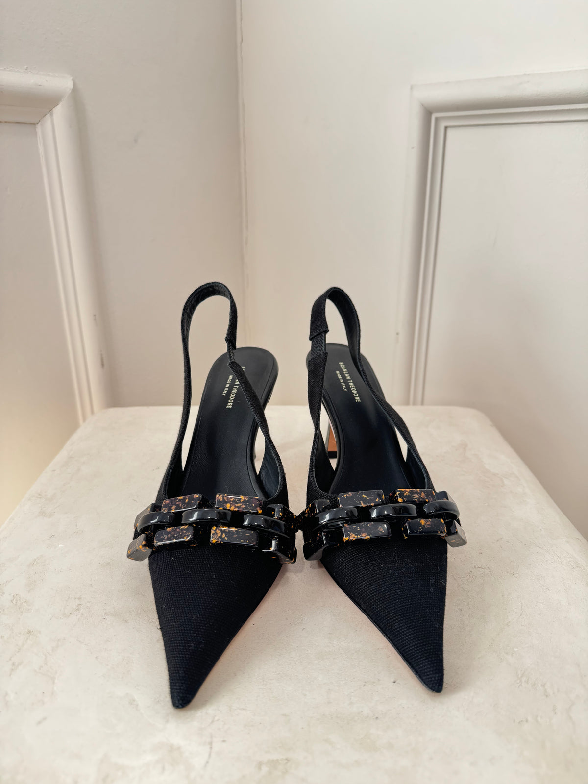 Scanlan Theodore Black Fabric Chain Detail Slingback Pump, 38