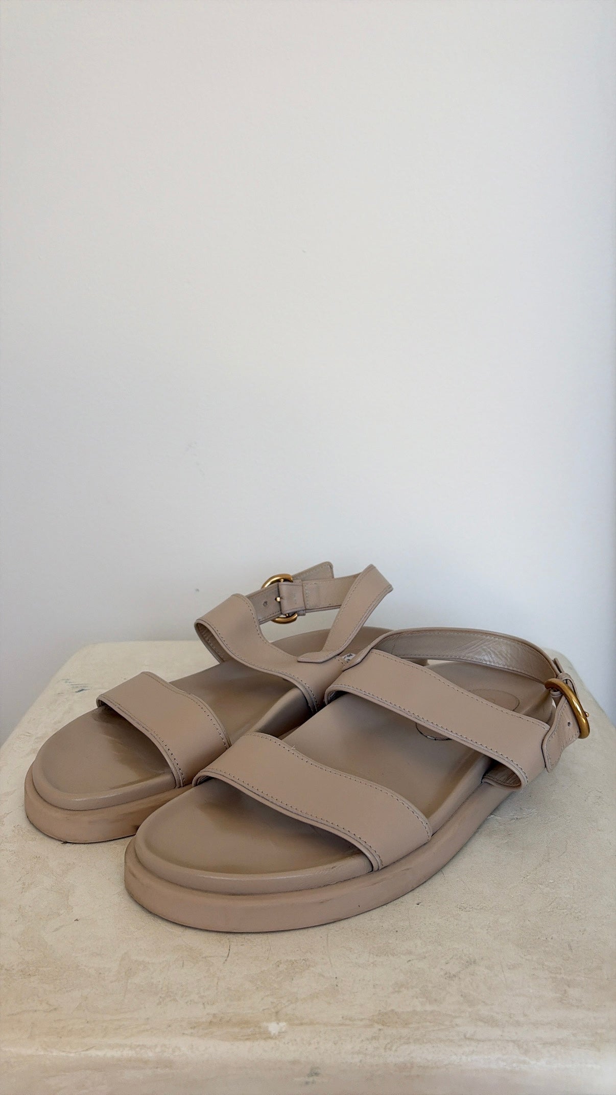 Gianvito Rossi Beige Leather Dad Sandals, 40