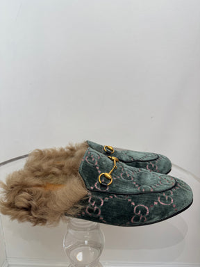 Gucci Green Velvet Monogram Shearling Princeton Mules, 38