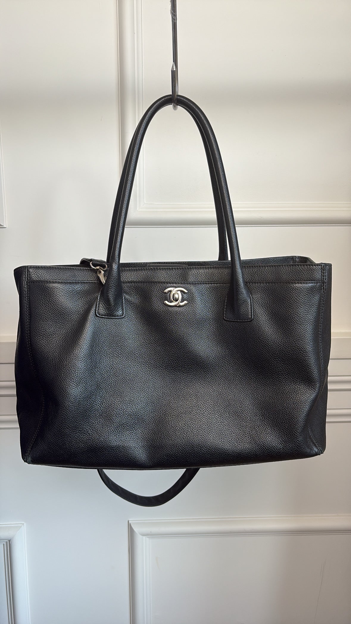 Chanel Black Caviar Leather Executive Cerf Tote