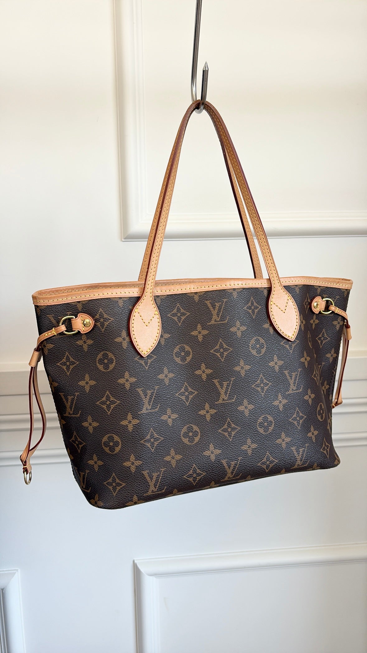 Louis Vuitton Neverfull PM With Pouch