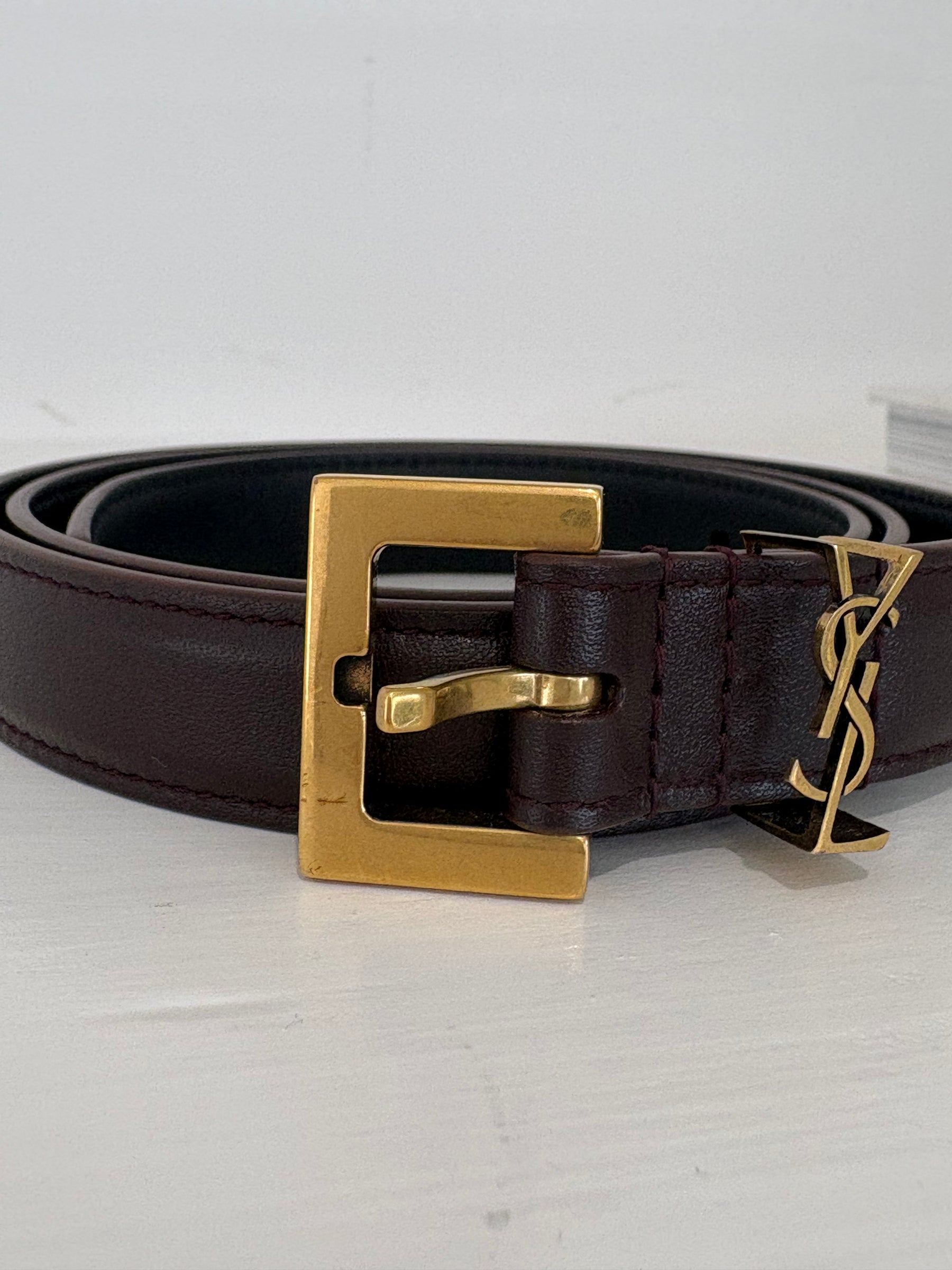 Saint Laurent Burgundy Leather Thin Logo Belt, 80