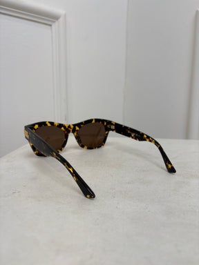Bottega Veneta Tortoiseshell Round Sunglasses