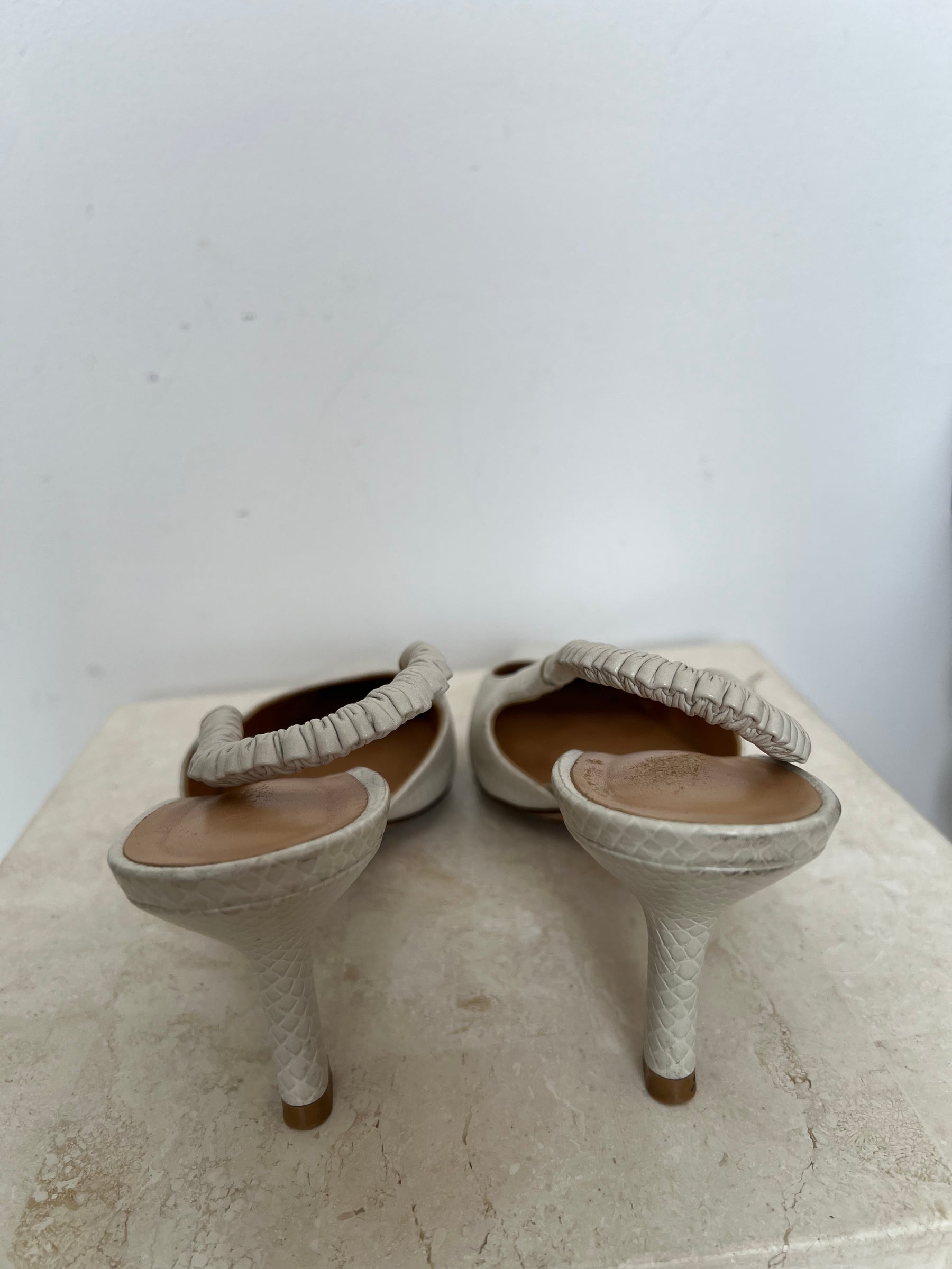 Bottega Veneta Cream Reptile Embossed Slingback Heels, 39