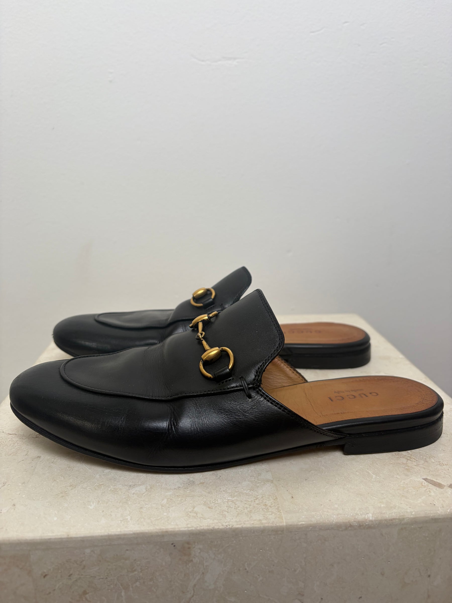 Gucci Horsebit Slides In Black Leather, 36.5