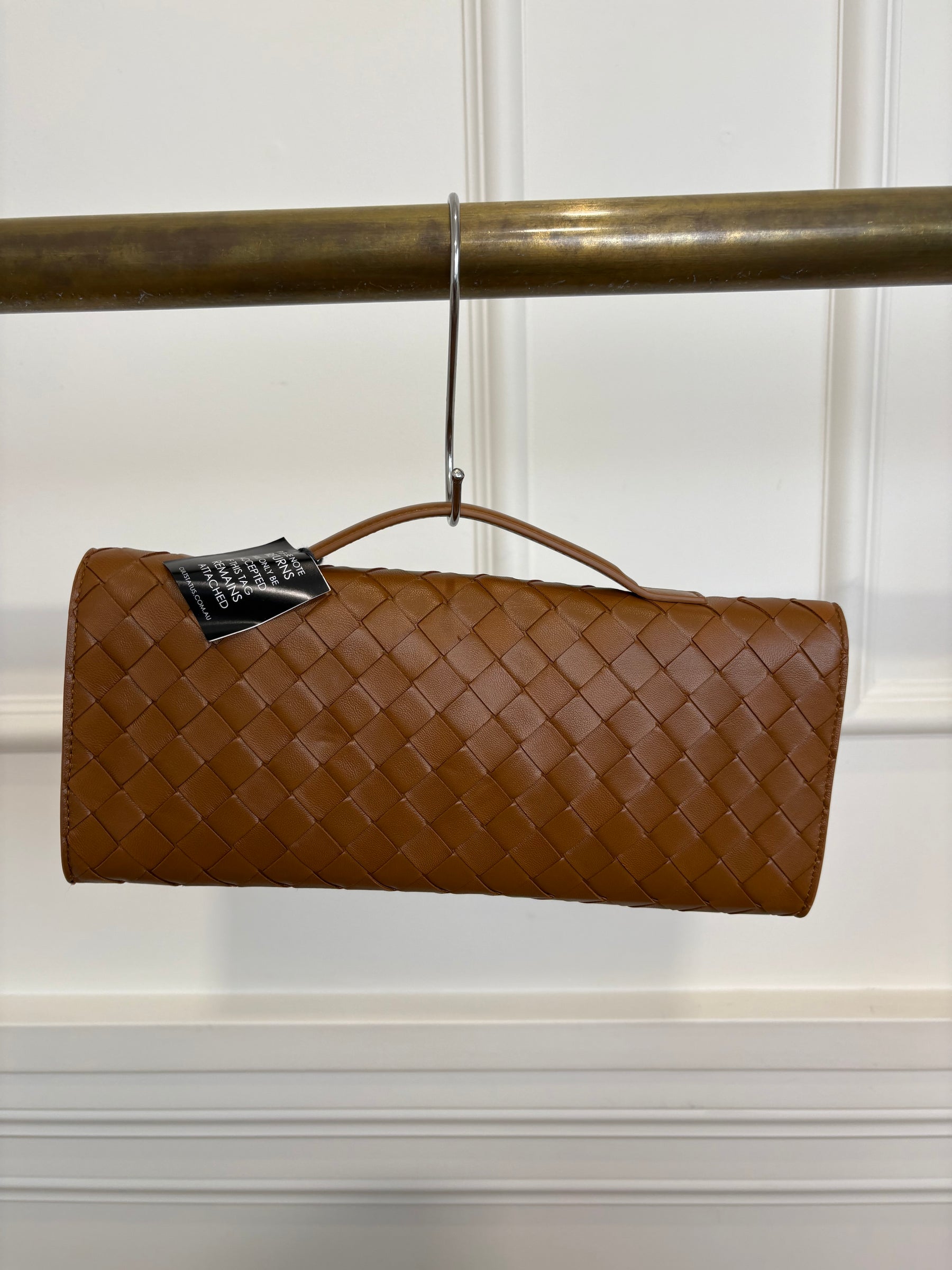 Bottega Veneta Tan Intrecciato Leather Andiamo Clutch