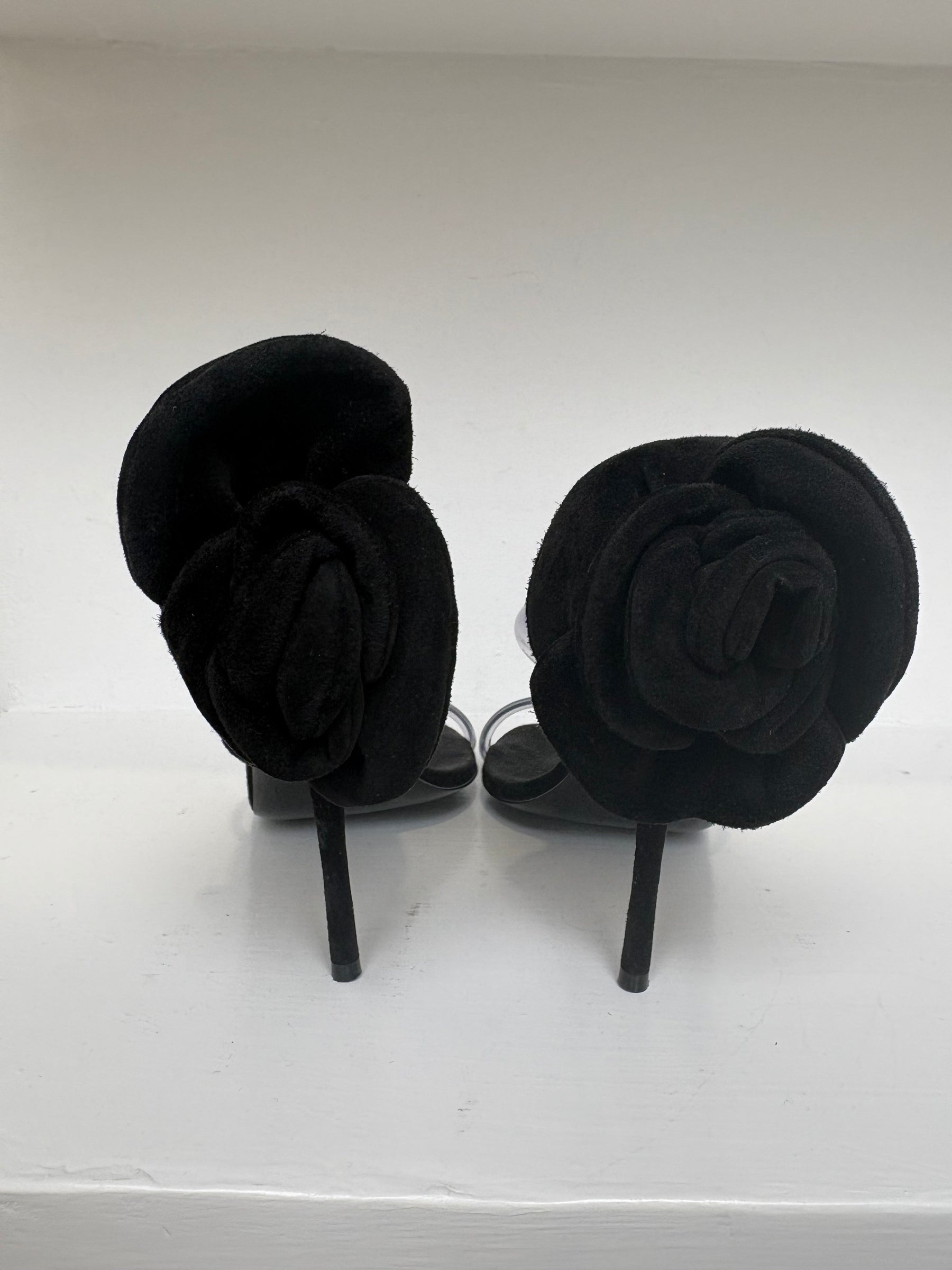 Magda Butrym Black Suede Floral Applique Heeled Sandals, 41