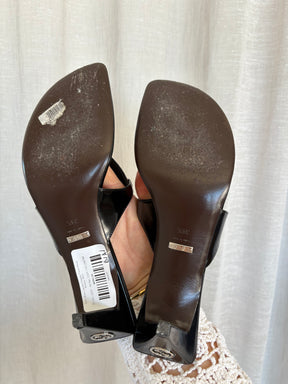 Gucci Black Leather Horsebit Thong Heeled Sandals, 39.5