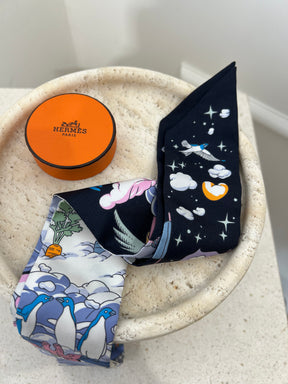 Hermès Black Multi Circus print Silk Twilly