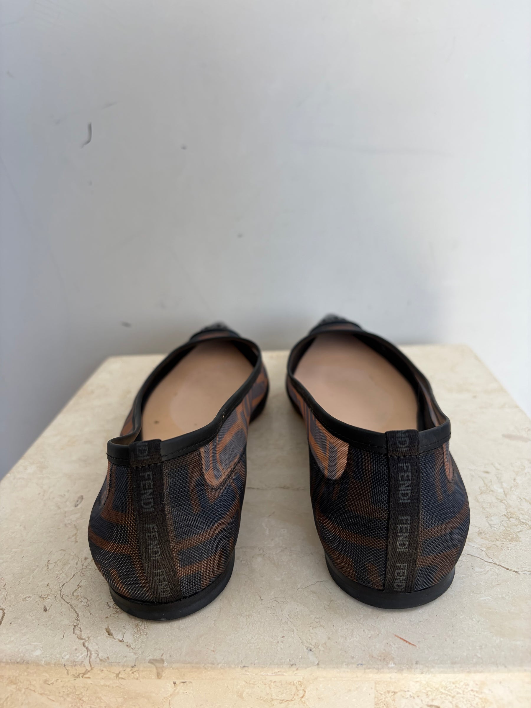 Fendi Colibri FF Mesh Pointed Ballerina Flats Tabacco Nero/Black, 37