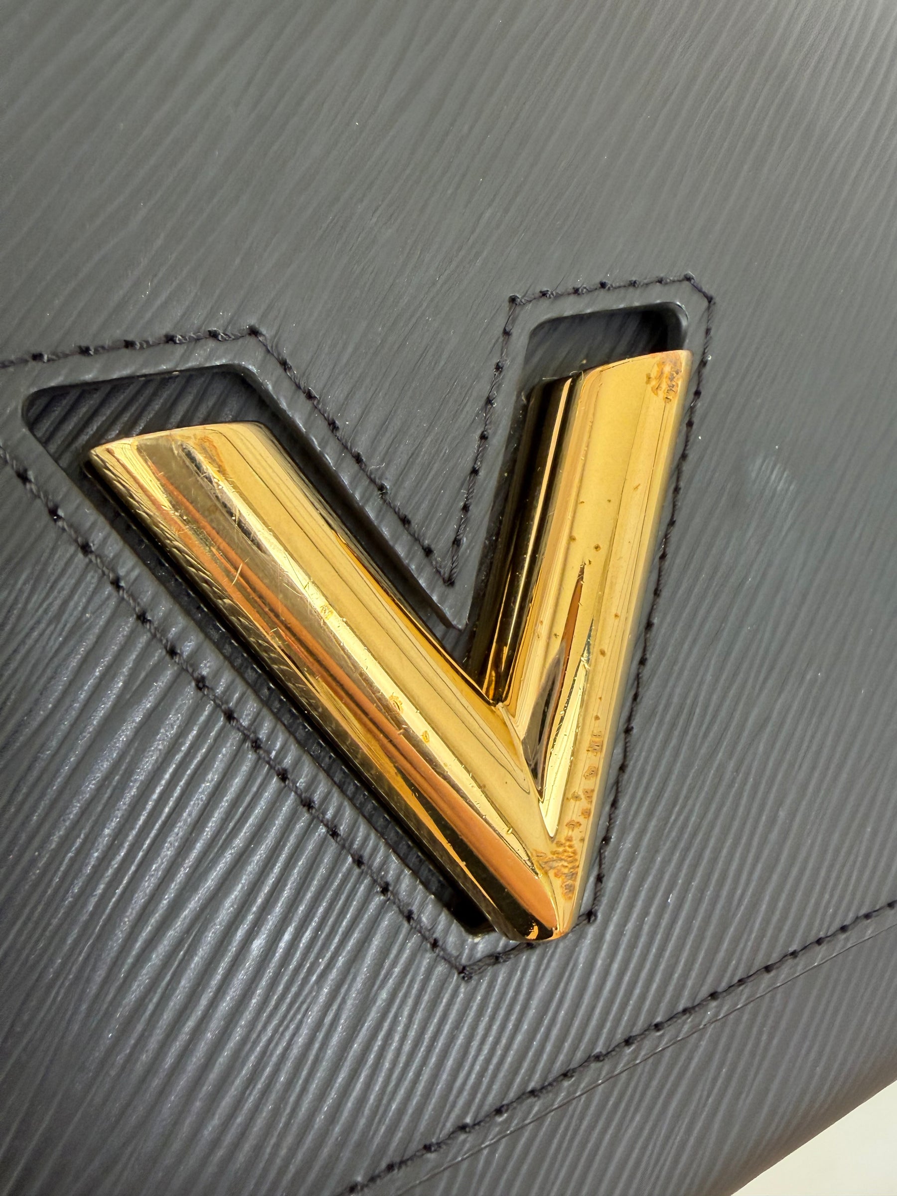 Louis Vuitton Black Epi Leather Twist Shoulder Bag