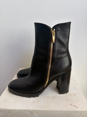 Gianvito Rossi Black Leather Heeled Ankle Boots, 38