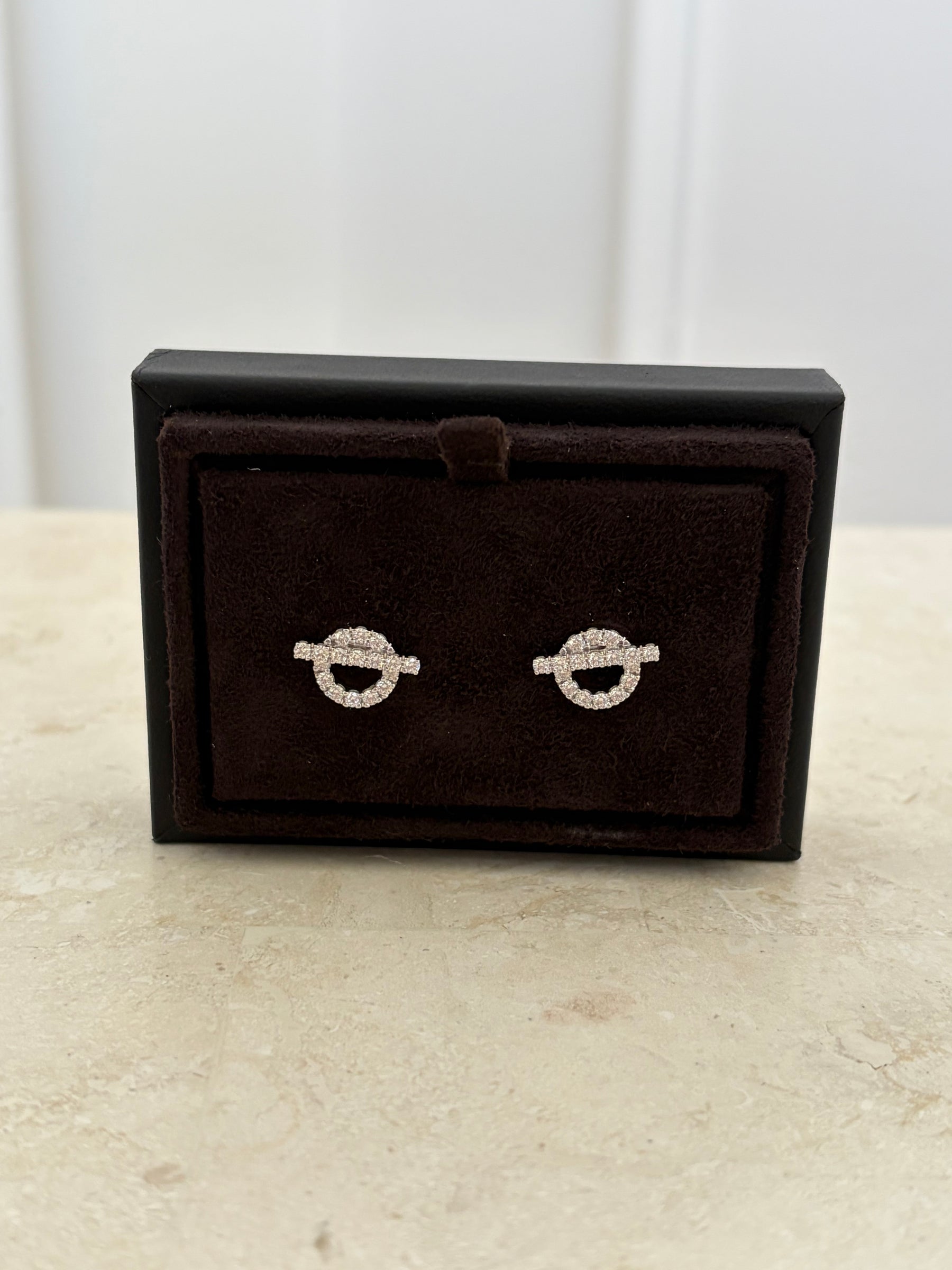 Hermès White Gold and Diamond Finesse earrings