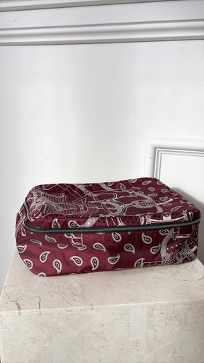 Hermès Silk Travel Cube Bordeaux