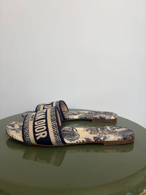 Dior Navy and White Toile De Juoy D way Slides, 38