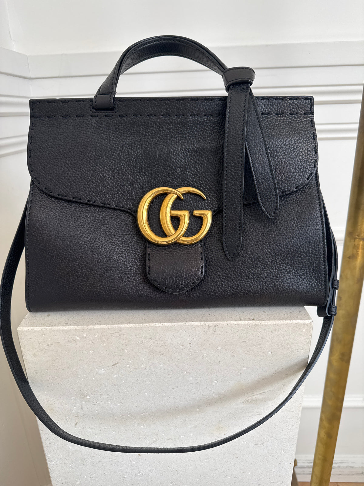 Gucci GG Marmont  Small Top Handle Bag In Black Grain Leather