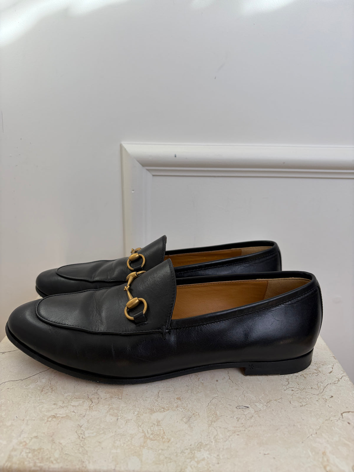 Gucci Black Leather Jordaan Loafer, 38