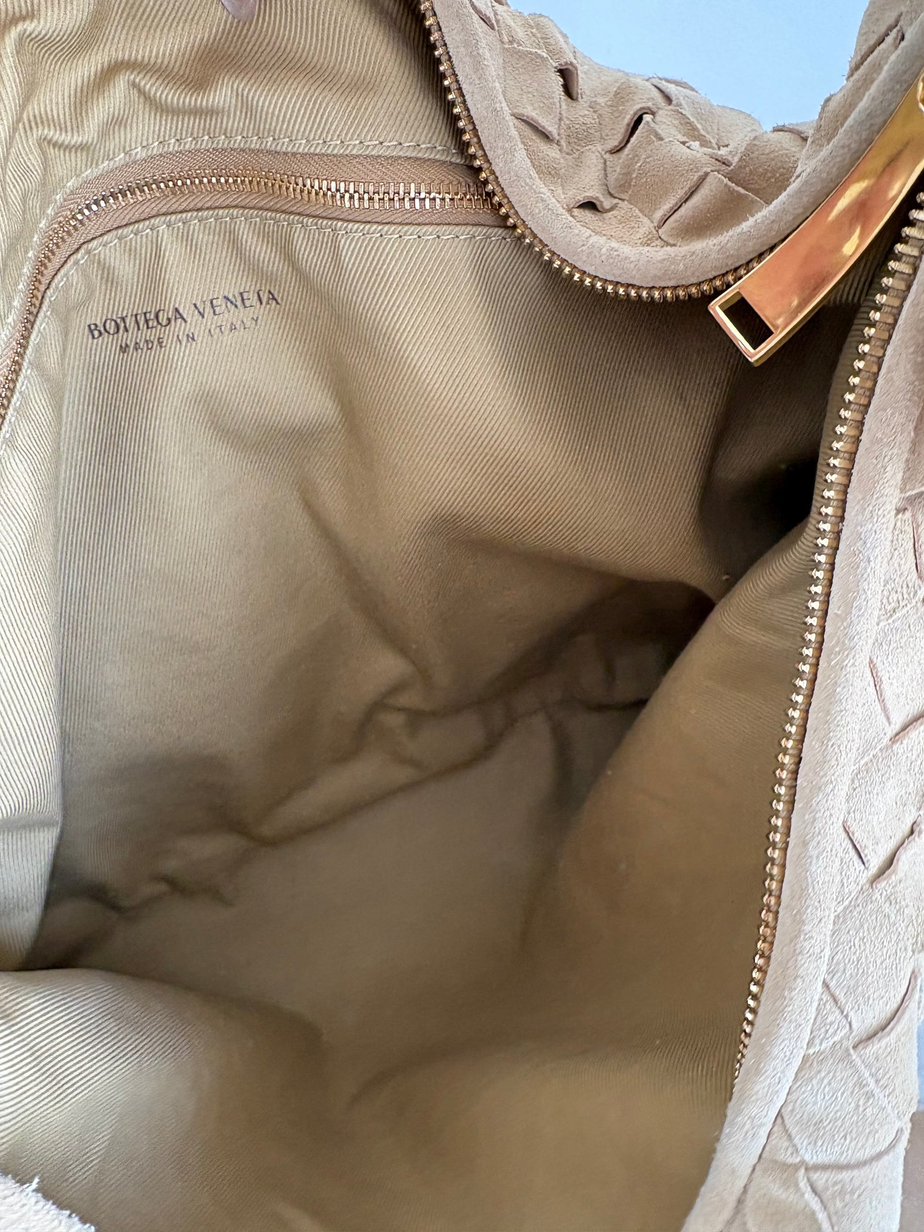 Bottega Veneta Beige Suede Jodie Bag