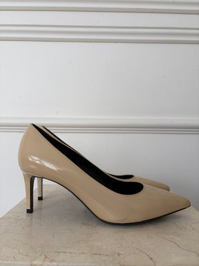 Saint Laurent Beige Low Patent Pumps, 39