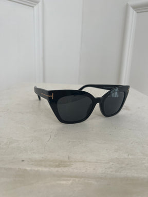 Tom Ford Cat Eye Sunglasses In Black