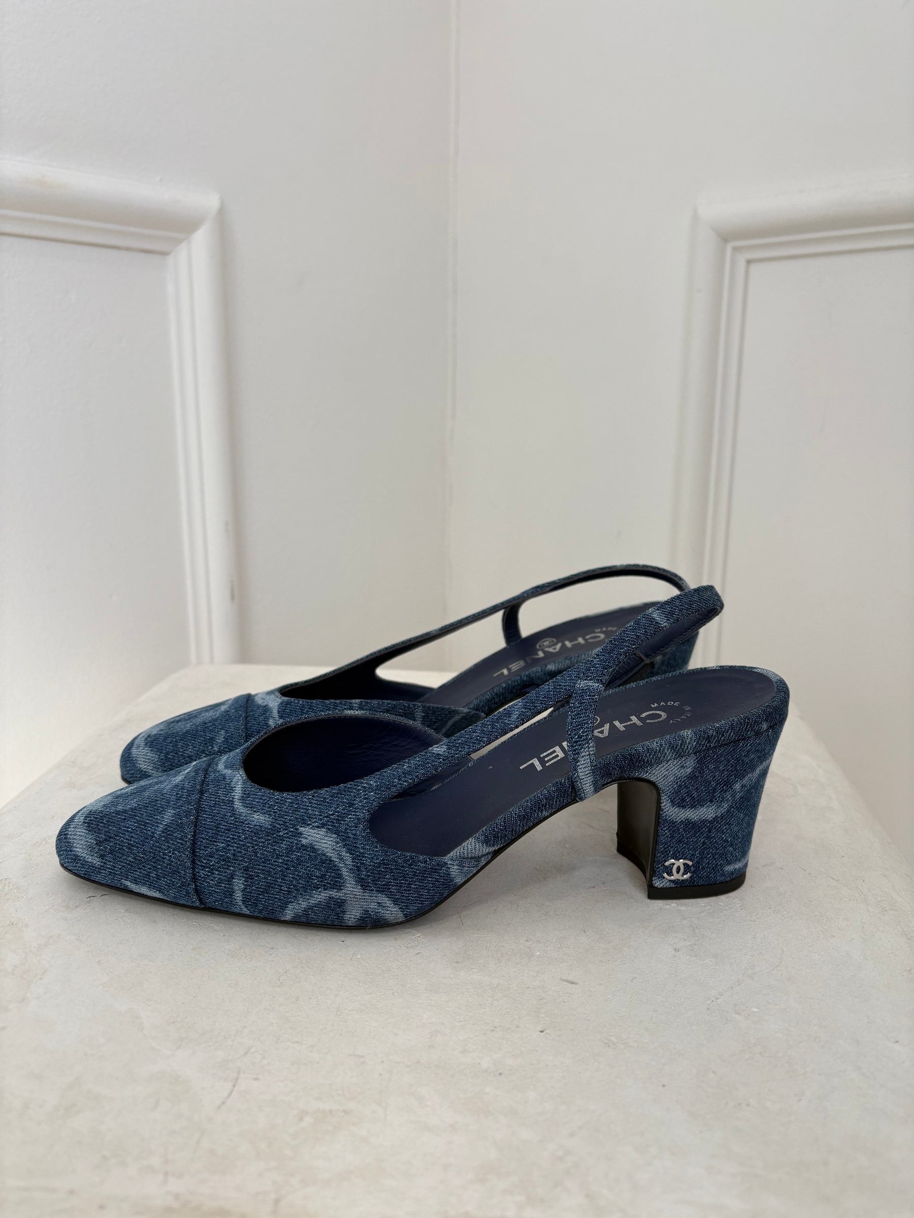 Chanel Blue Denim Logo Slingbacks, 40.5 C